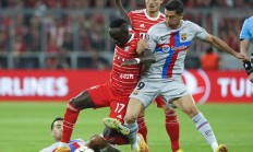 ac米兰-包含前锋射手状态火爆，帮助球队连胜的词条