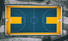 米兰体育网页版-世界排名争夺战之夜，爱德华兹在焦点战中证明自己