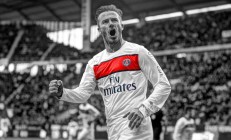 ac米兰下载-约基奇展现历史级统治力，湖人第三节风暴击溃尼克斯