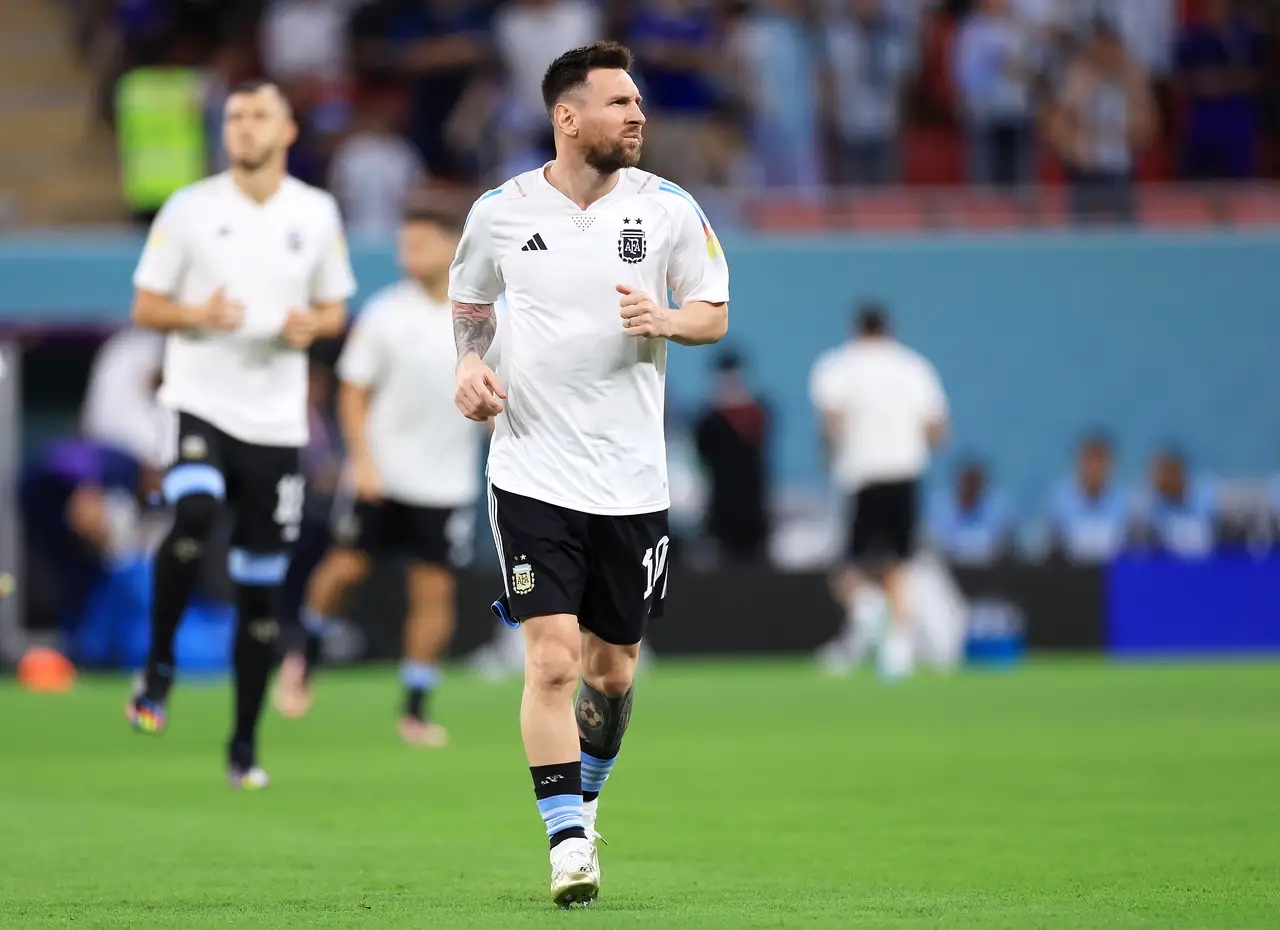 荷兰小胜摩尔多瓦，预选赛排名稳步提升的简单介绍