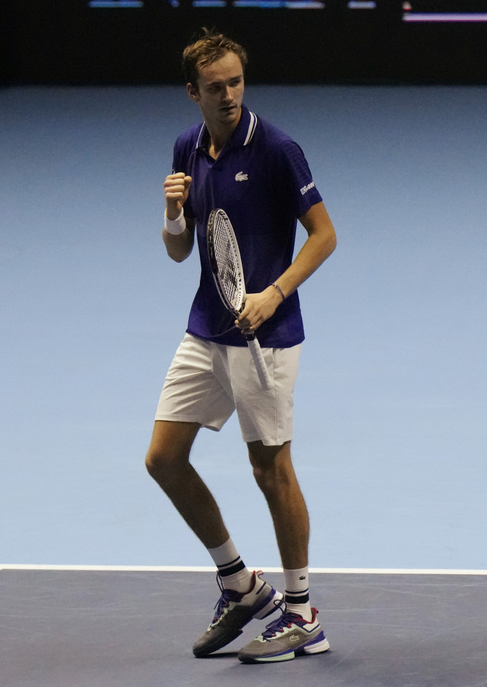 戴维斯杯力克ATP总决赛，梅德韦杰夫惊艳四座的简单介绍