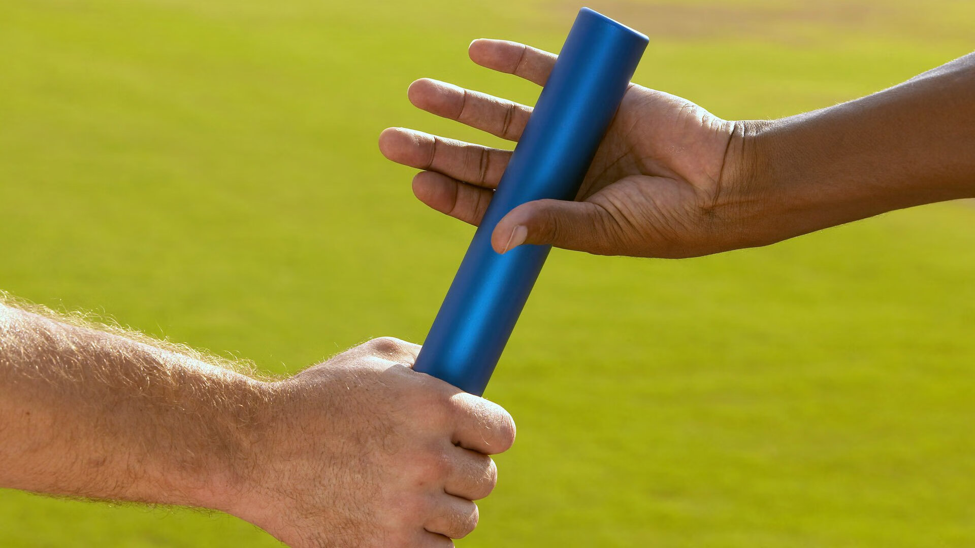 双星闪耀，莱万意甲封神夜，雷恩一波流击碎波兰铁骑