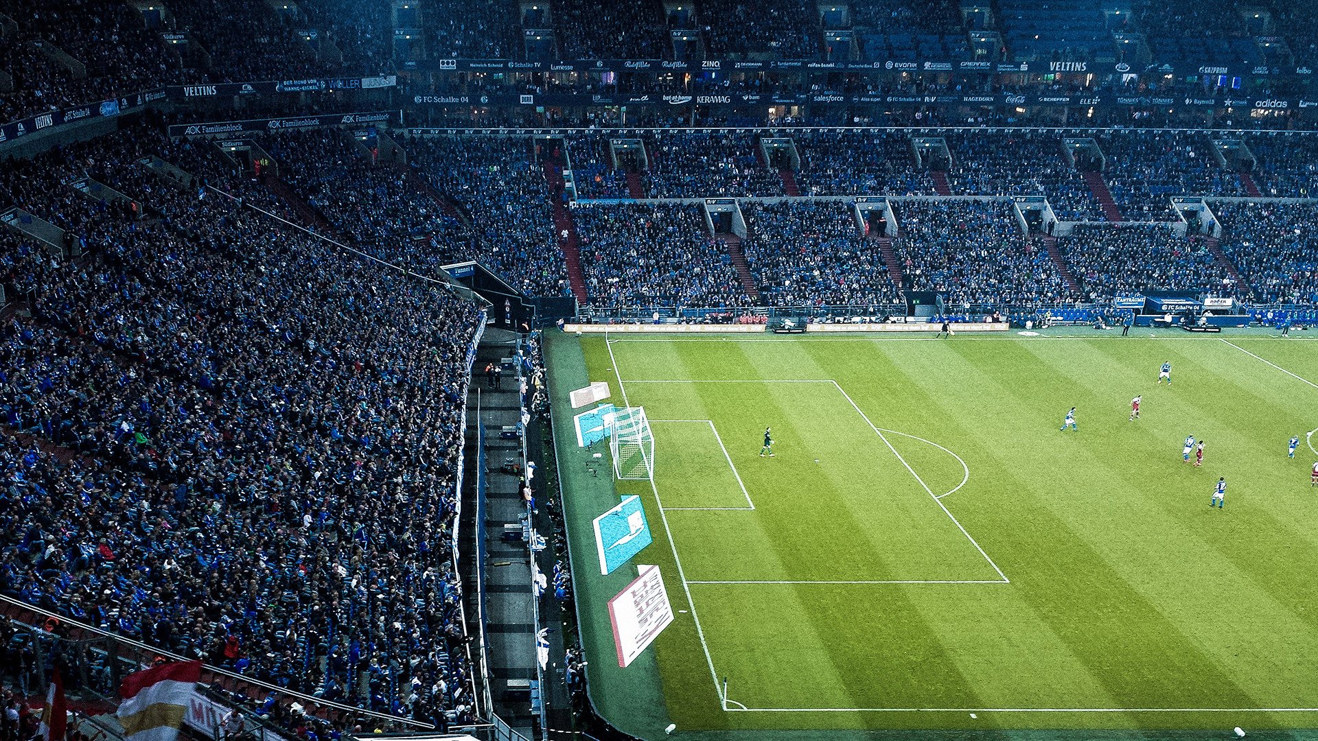 德甲争冠战之夜，三笘薰关键进球定乾坤，亚洲之光闪耀欧洲之巅