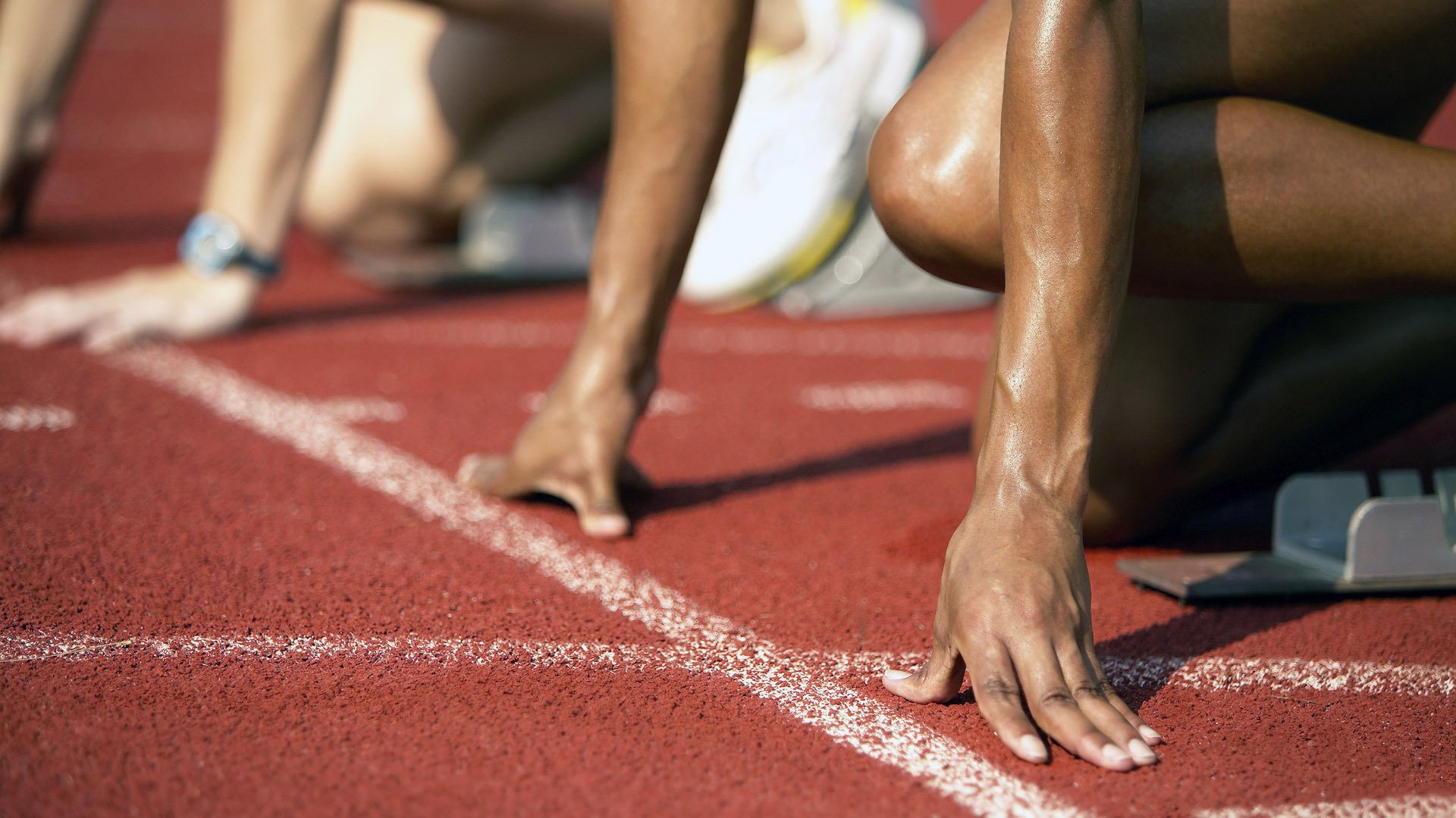 孤勇者的胜利，威廉姆斯战术完胜法拉利，佩雷兹一肩扛起全队荣耀